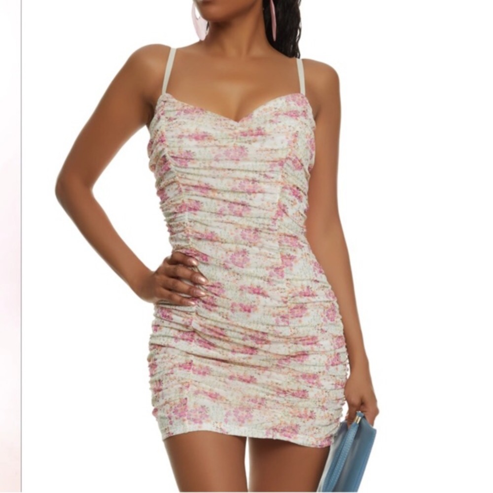 Haute Monde Floral Printed Ruched Mini Dress
